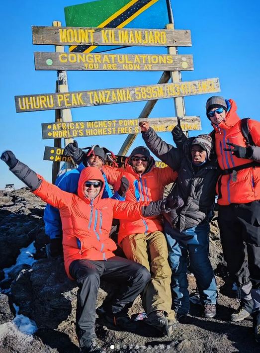 En haut du Kilimanjaro
